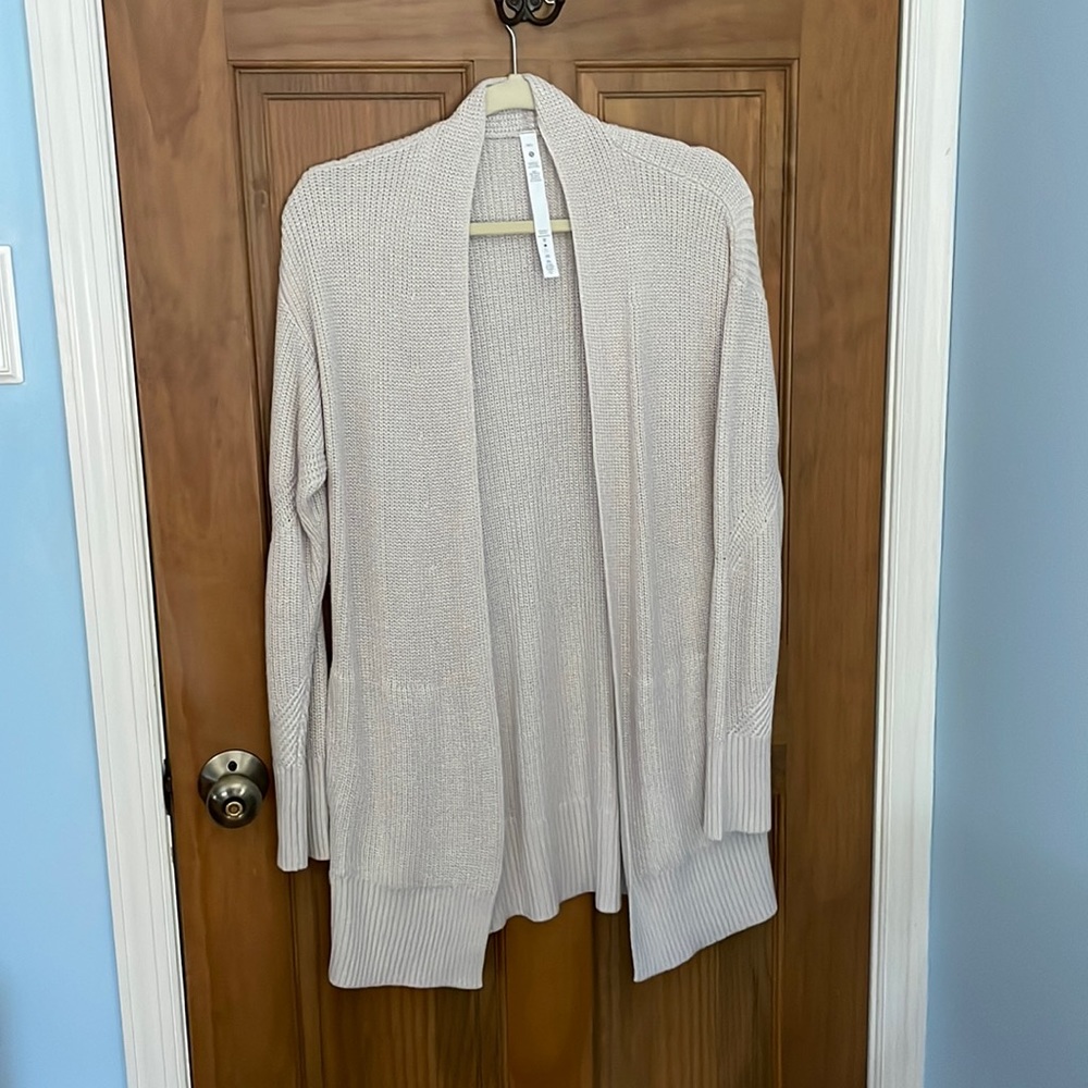 Lululemon Cardigan white opal size 8 NWOT